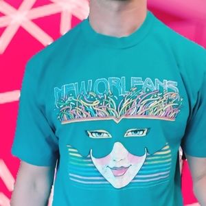 VINTAGE Mardi Gras Tee